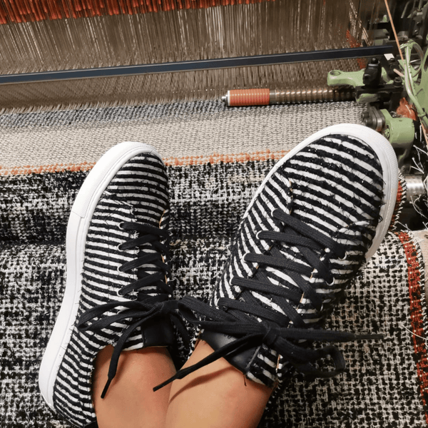 BLACK MARINIERE LACES