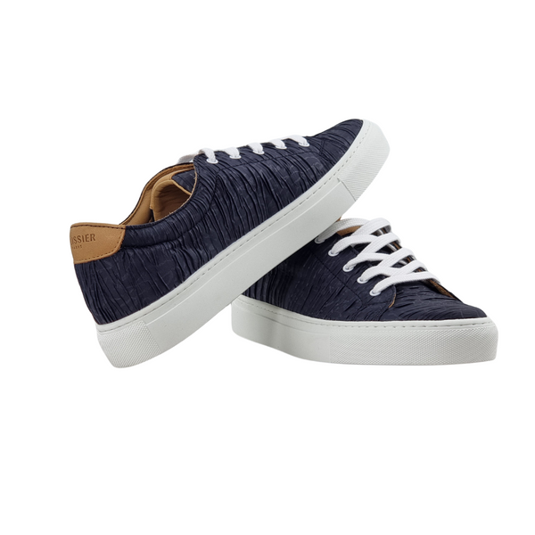BLUE PLEATED LACES